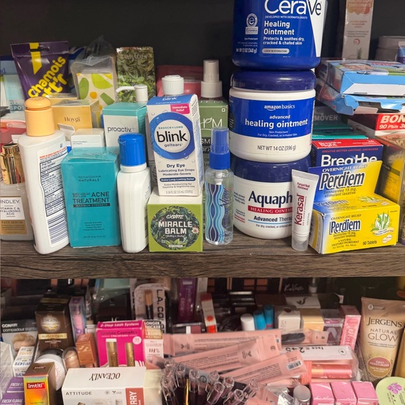 Saturday Night NEW Pallet Health & Beauty 7:30 EST - Picture 3 of 16